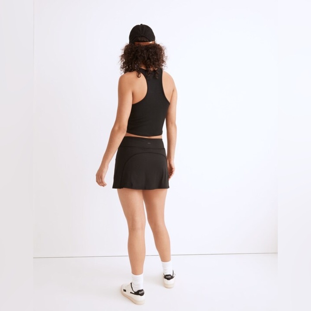 MWL Ribbed Split-Neck Crop Tank - Picture 2 of 7